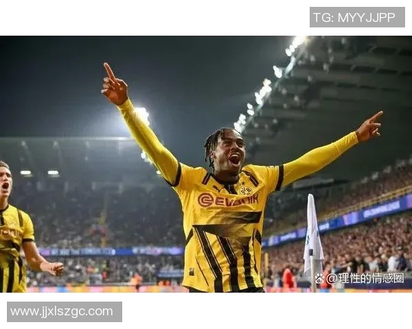 2018年最火足球球星风采展示：从世界杯到个人荣誉的全面回顾