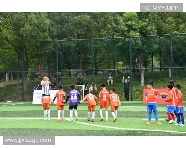 2023世超武汉足球赛：球星辉煌，激战正酣