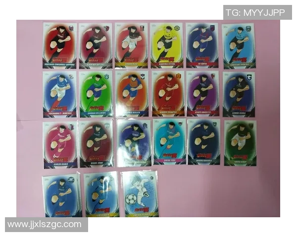 金属质感演绎绿茵激情足球球星卡收藏魅力解析